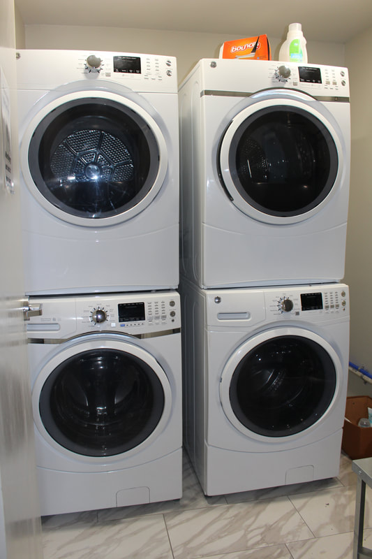 Drop-In Center Laundry Room